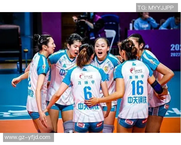 南京排球队以95分领跑冠军赛积分榜展现强劲实力